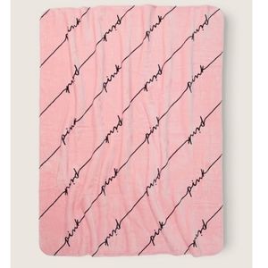 Victoria's Secret PINK Sherpa Blanket NWT